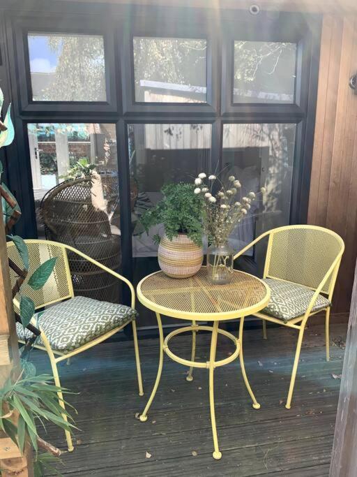 Cabin Retreat In The Heart Of Warwick. 沃里克 外观 照片